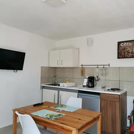 Διαμέρισμα Loft For 2 In Rhodes Town Near Elli Rhodes City